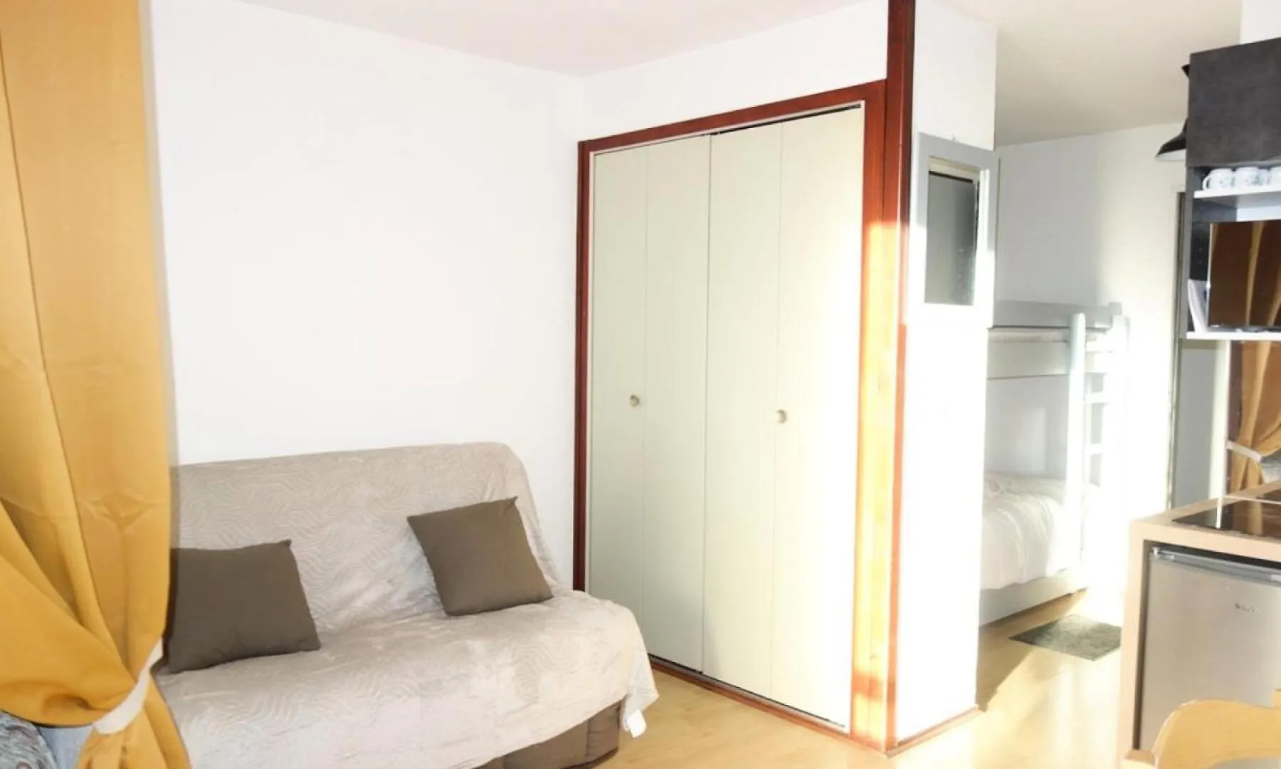 Residence Portes D'Huez - Appartement Alpe Dhuez Quartier Passeaux Mae-9311 0*, Huez France